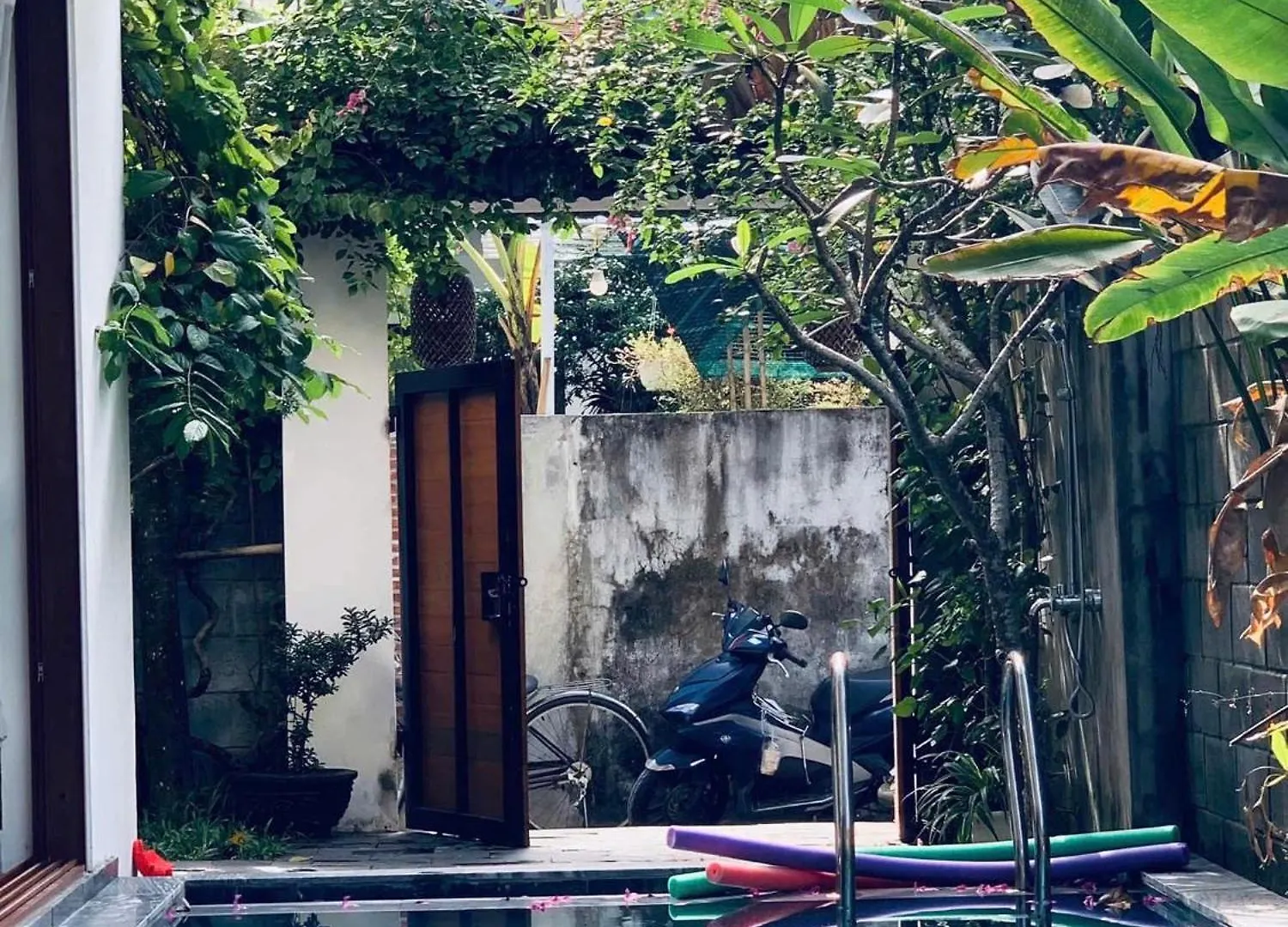 Homestay An Bang Rainbow Beach House Hoi An Vietnam
