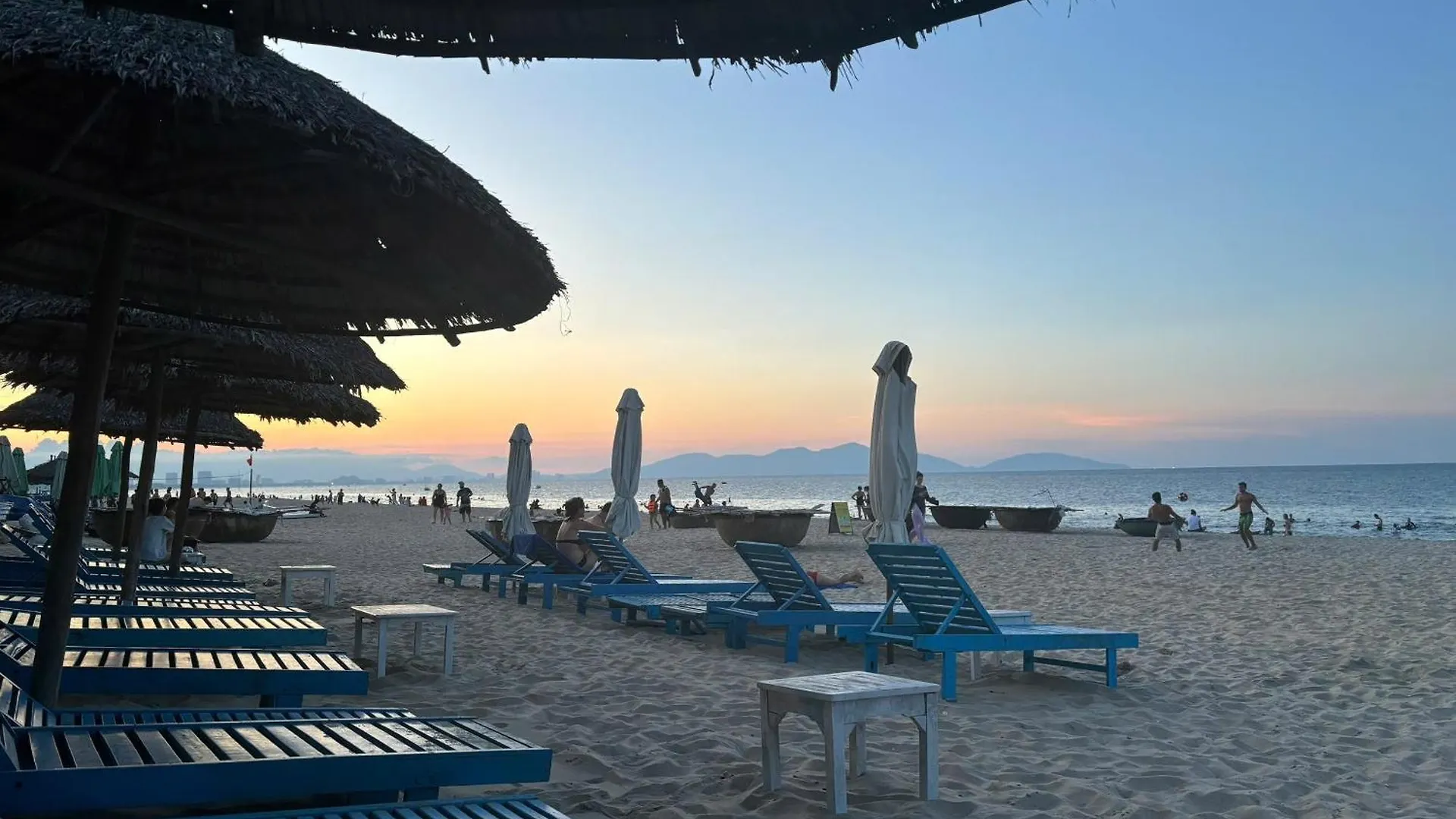Homestay An Bang Rainbow Beach House Hoi An